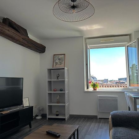 Appartement Cosy En Centre Ville Cholet Exteriér fotografie