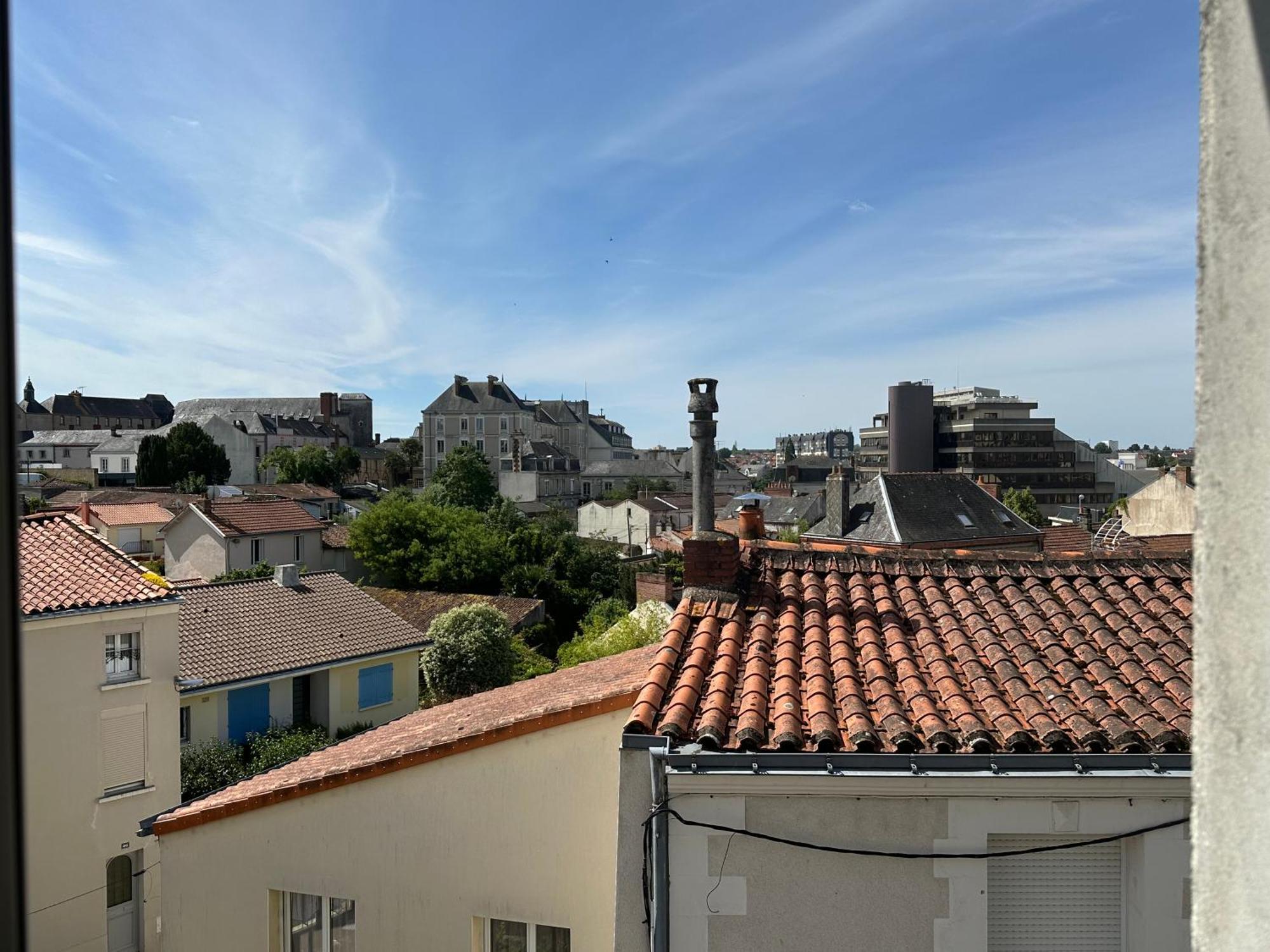Appartement Cosy En Centre Ville Cholet Exteriér fotografie