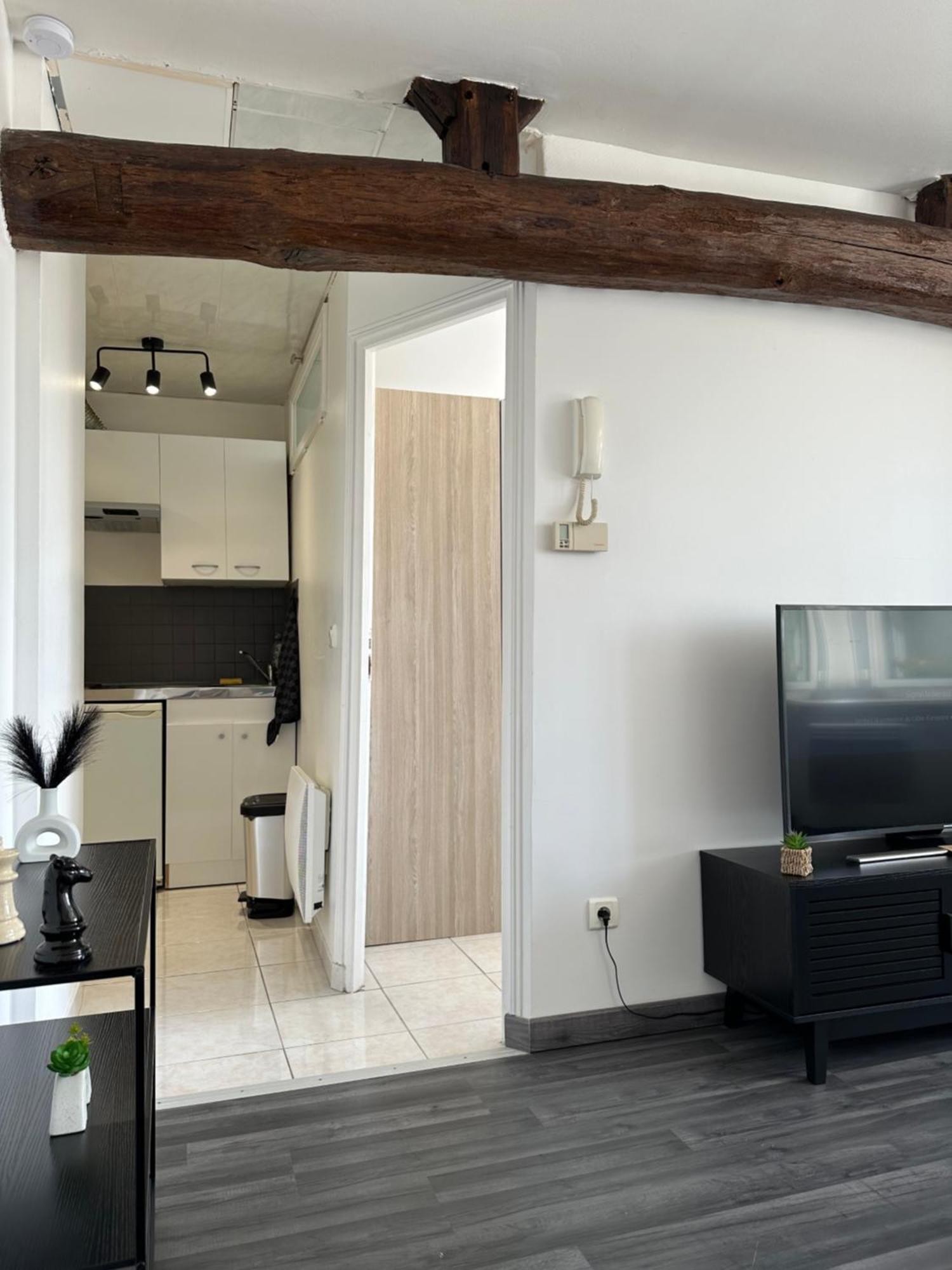 Appartement Cosy En Centre Ville Cholet Exteriér fotografie